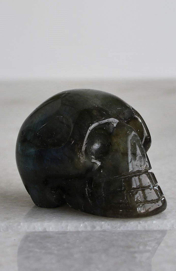 Labradorite Skull AA 40mm